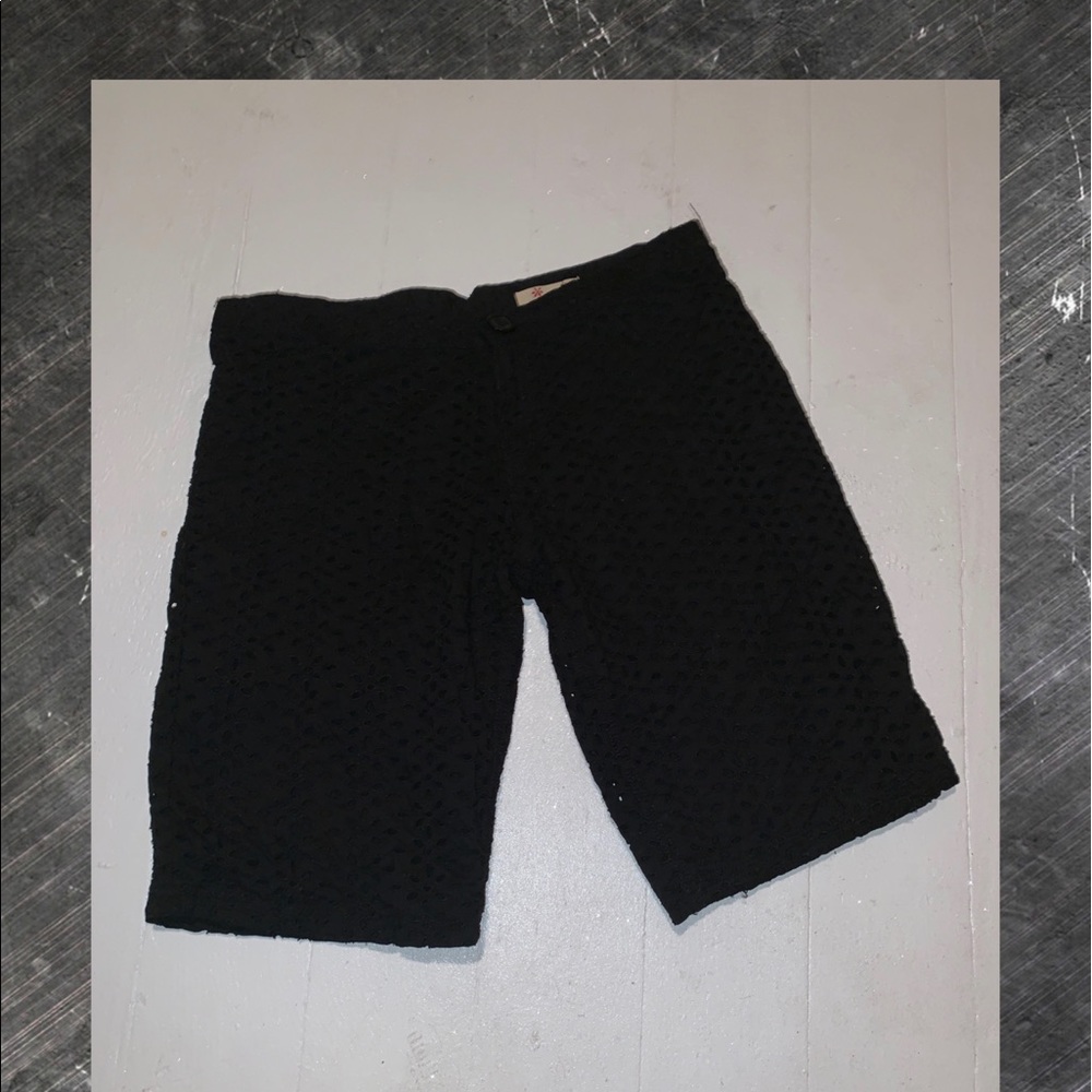 Tulle..Black 2 Layer Bermuda Shorts Size 4